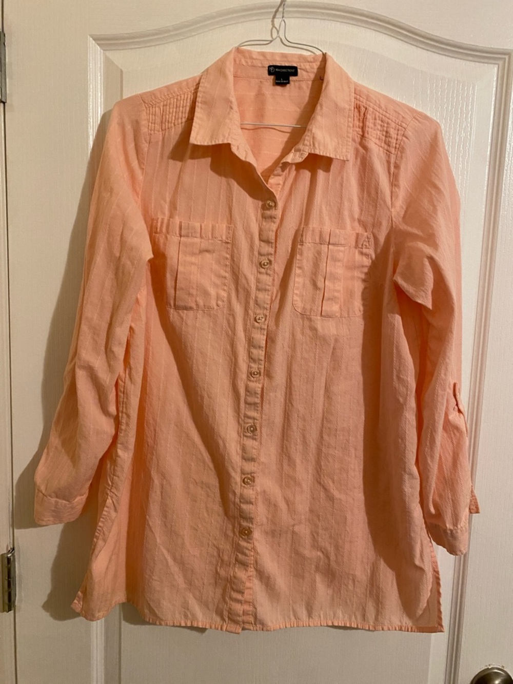 New Directions Lightweight Textured Cotton top with Roll Tab Sleeves Size Large